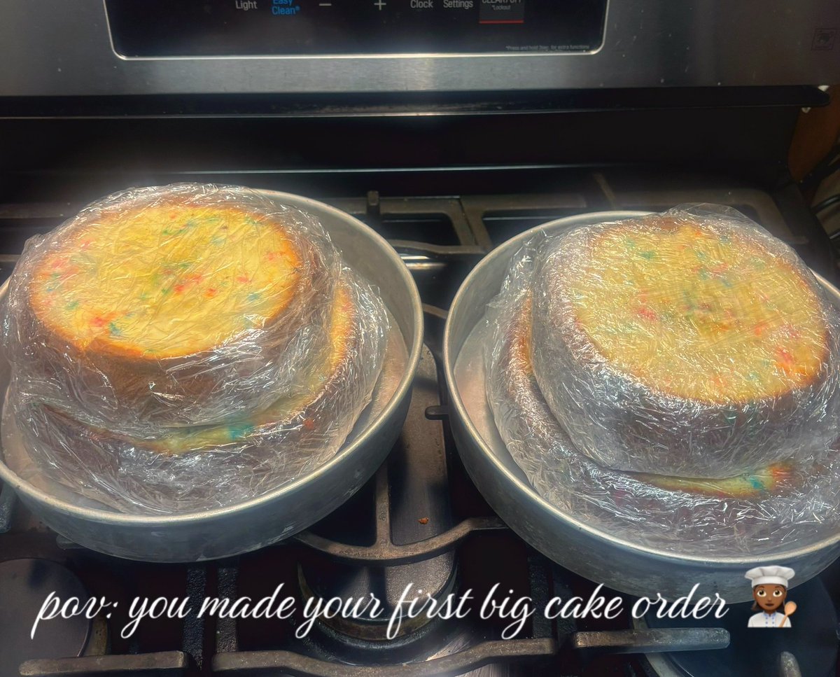 medusamealz's tweet photo. 4- Tier Cake
Frosting: Buttercream 
Flavor: Birthday Cake 🎊

book me for your cakes !!! 👩🏾‍🍳
#gamer #kids https://t.co/ak9HdClJC3