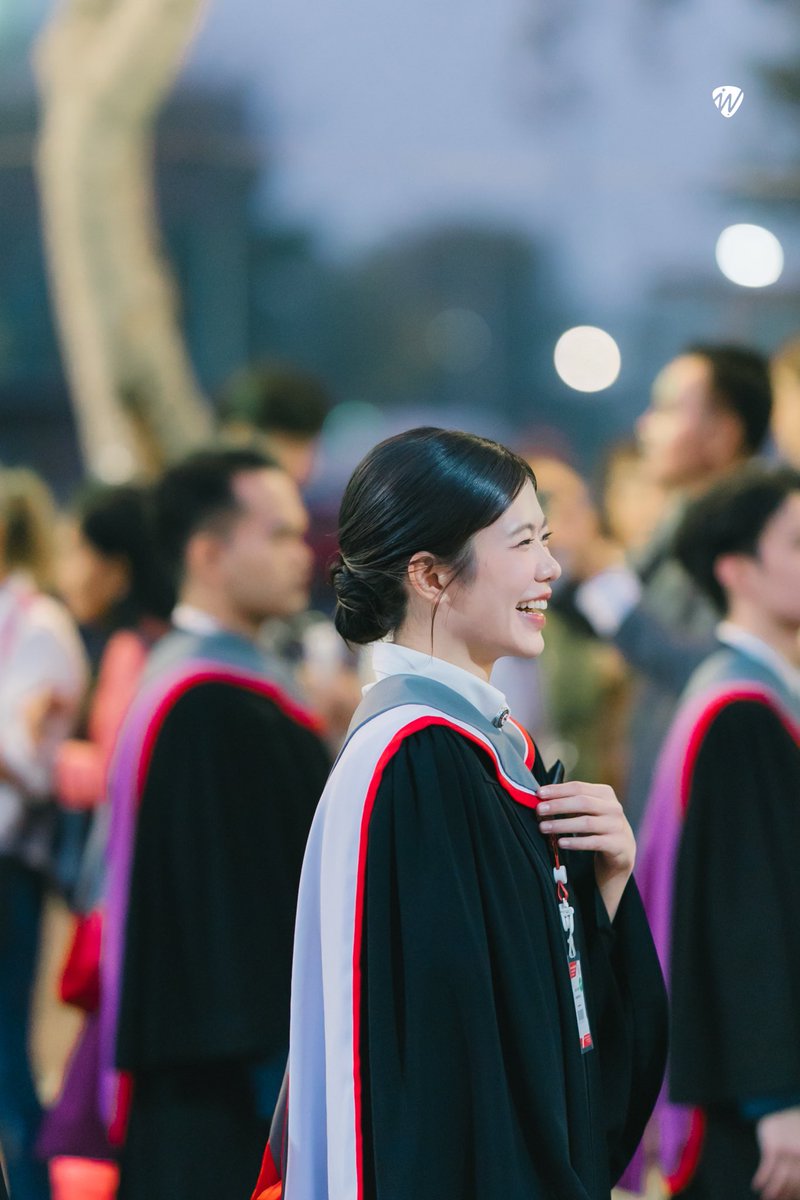 All the love in this moment is for 𝗪𝗘𝗘 <a href="/whoRwee_/">งี</a>.
Congratulations on your graduation, 𝘰𝘶𝘳 𝘬𝘪𝘯𝘥 𝘰𝘧 𝘭𝘰𝘷𝘦.
🤍✨🎓

— #weewrya 🌝🌷 #Congrad2lationsWithWee 

💌 ติดต่องานน้องวี วีรยาได้ที่; 
🔗linktr.ee/weeweeraya.work
𝐅𝐨𝐥𝐥𝐨𝐰 𝐖𝐄𝐄: linktr.ee/weeweerayathfc
