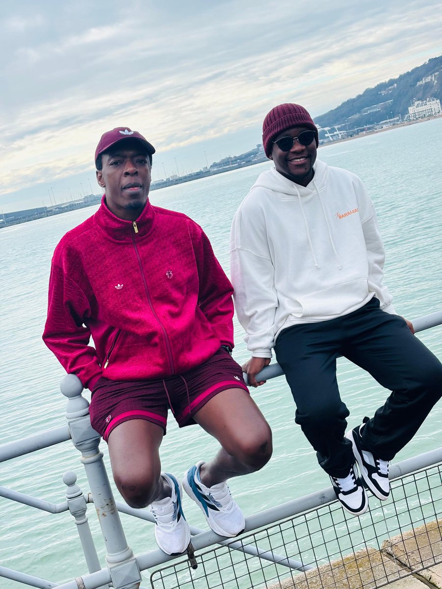 MANHIZE CHIKAPAKAPA 🇿🇼MUSIMUVI🇿🇼 tweet media