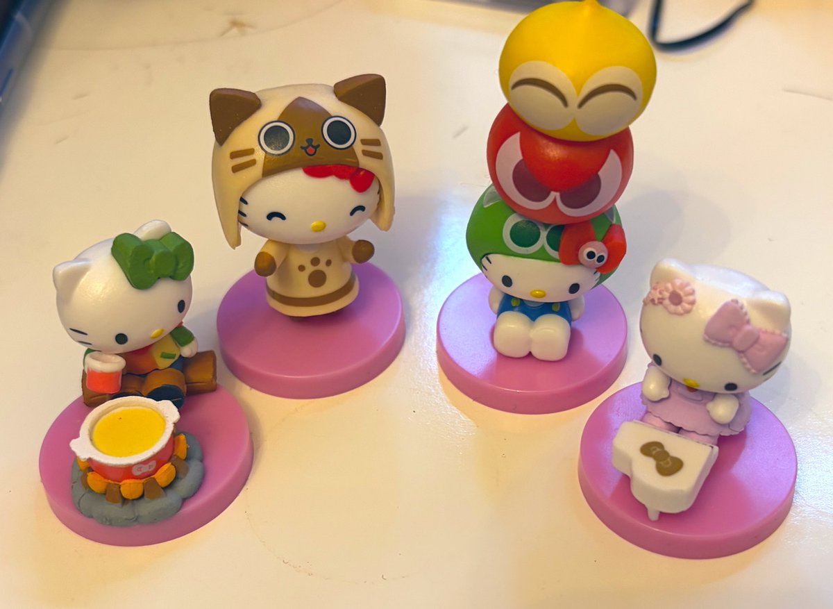 ✩未開封✩ハローキティ ファスナーマスコット 越後湯沢 ✩未開封