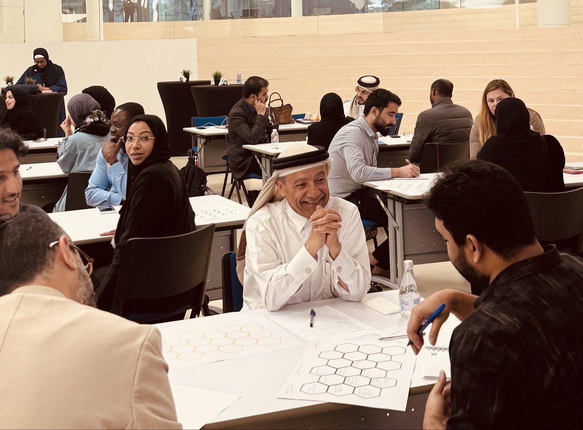 policyCollege's tweet image. #CPP hosted an Evaluators Meet &amp;amp; Greet World Café, connecting Master’s students with national &amp;amp; intl. evaluation practitioners for real-world insights, dialogue, and networking-reinforcing our commitment to experiential, evidence-informed policymaking
More linkedin.com/posts/cpp-hbku…