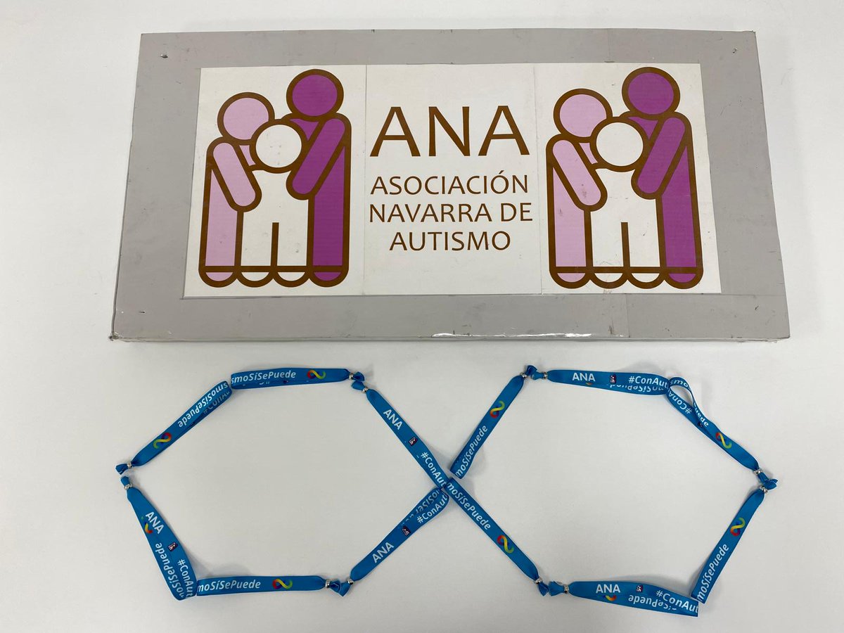 Nueva colección de pulseras solidarias en ANA. En esta ocasión, las pulseras son azules y de tela, un formato diferente que aporta comodidad y un estilo más actual. Disponibles aportando 1€ en nuestras oficinas de Pamplona y Tudela. 

¡Gracias por hacer que todo sea posible!💙