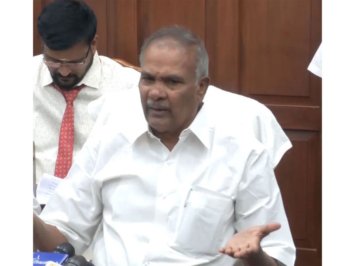 ani_digital's tweet image. "It is duty of Governor to read govt speech": Tamil Nadu assembly speaker Appavu on Governor's walkout

Read @ANI story | aninews.in/news/national/…

#Appavu #TamilNaduGovernor #RNRavi #TamilNaduAssembly