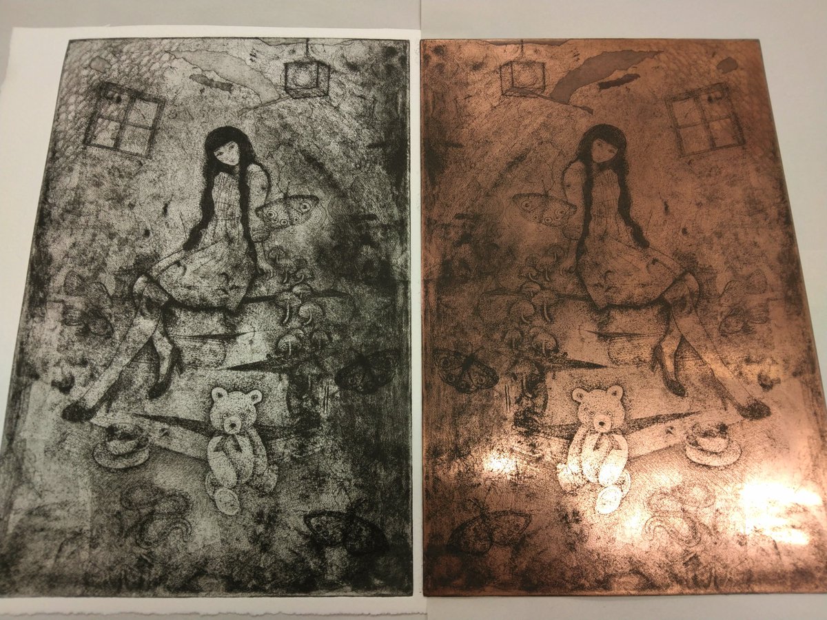 昨日と変化がないようで、ある。 濃くしました。 この銅版画はここで