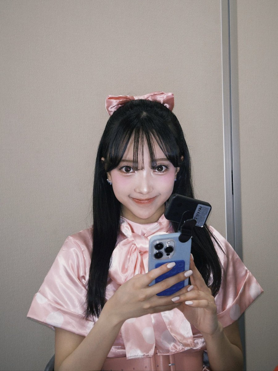 unicode_japan's tweet photo. [ERIN🥕🤍]

突然めちゃくちゃ寒くなるみたいなので
暖かして風邪に気をつけてください˶˙ᵕ˙ )ﾉﾞ ⋆˚🍵💓
マフラー二重に巻いて手袋は4つつけてくださいね🧣🧤ι(⑅･ᴗ･)/ " 

#UNICODE #ERIN https://t.co/XNJu08Jy5m