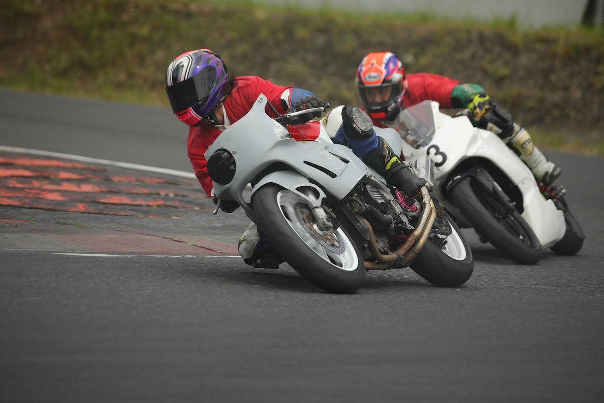 サーキットボンバー💣
TC1000走行会❣️
4月26日

エントリー状況❣️

上級7台　残13台🈳
上中級9台残11台🈳
中級22台残18台🈳
初級23台残17台🈳
ミニ12台残18台🈳

たくさんの
エントリーありがとうございます‼️
全クラス空きありますので
即エントリー可能です🉑
皆さんで楽しみましょ❣️