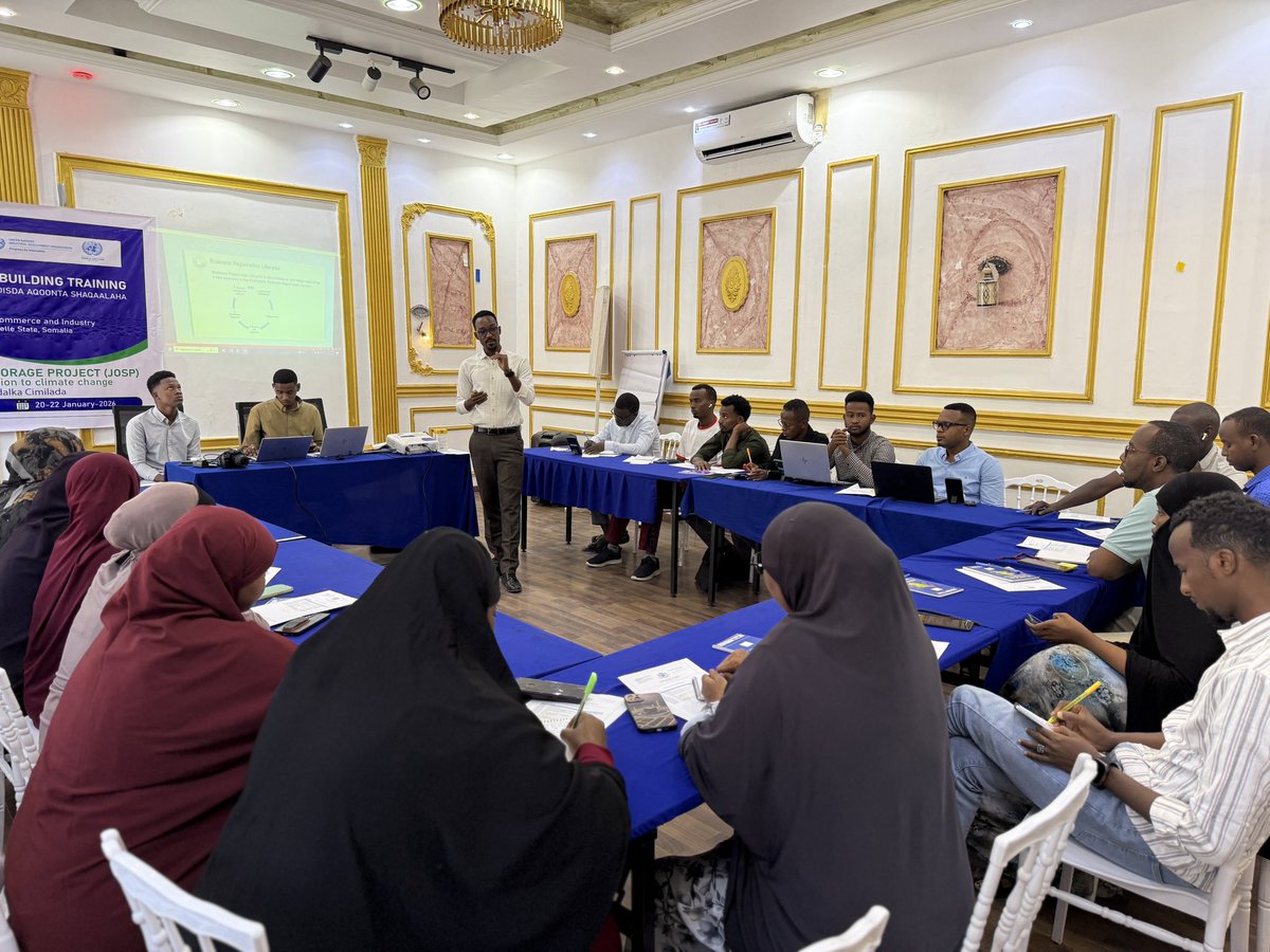 Amb_Husseini's tweet photo. I officially kicked off a three-days Capacity Building Program on Business Registration and Digital Workflow for the Ministry of Commerce and Industry (MoCI) staff of Hirshabelle State. https://t.co/lWmDPacaV9