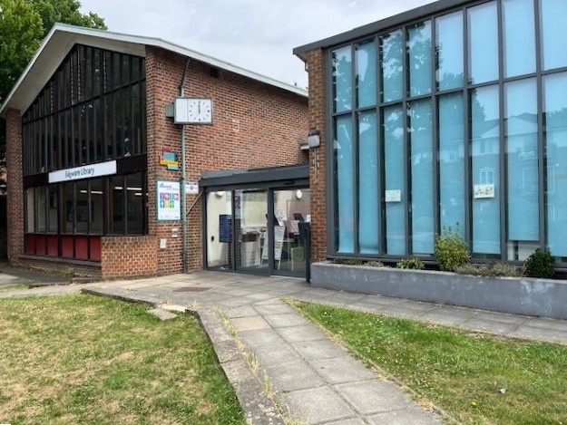 Barnet libraries tweet media