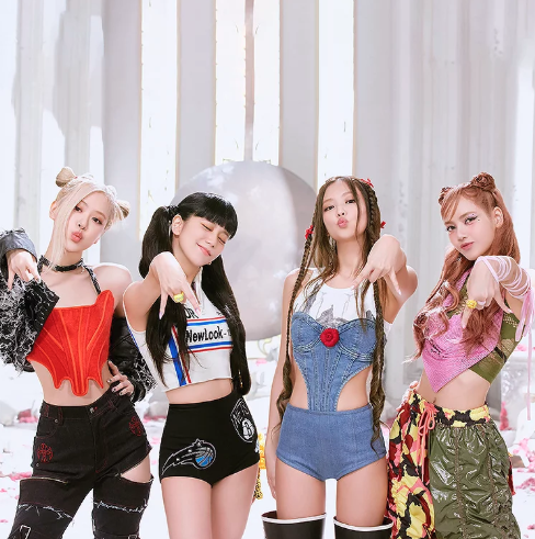 AboutMusicYT's tweet image. BLACKPINK ranks as the top female public figure for positive influence on the Korean Ministry of Culture’s 2025 National Image Survey Report.