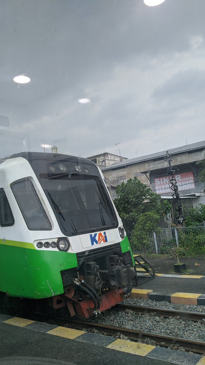 endlesslyichen_'s tweet image. Jalan² dulu kita🤣 (gak deng)