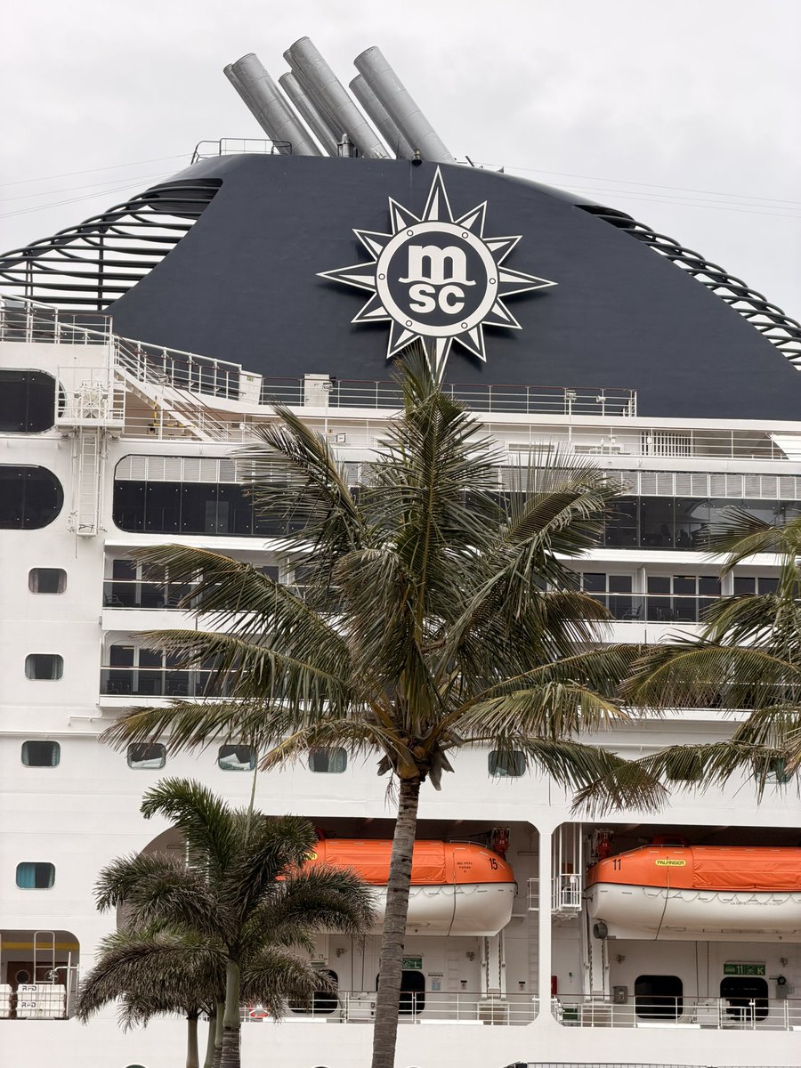 channelafrica1's tweet image. Scenes from @MSCcruisesSA 

Tune into #TheUpside from 13:00 until 16:00 CAT as we bring you exclusive interviews and content LIVE from the Cruise.

#ChannelAfrica the #AfricanPerspective #Cruise #holiday