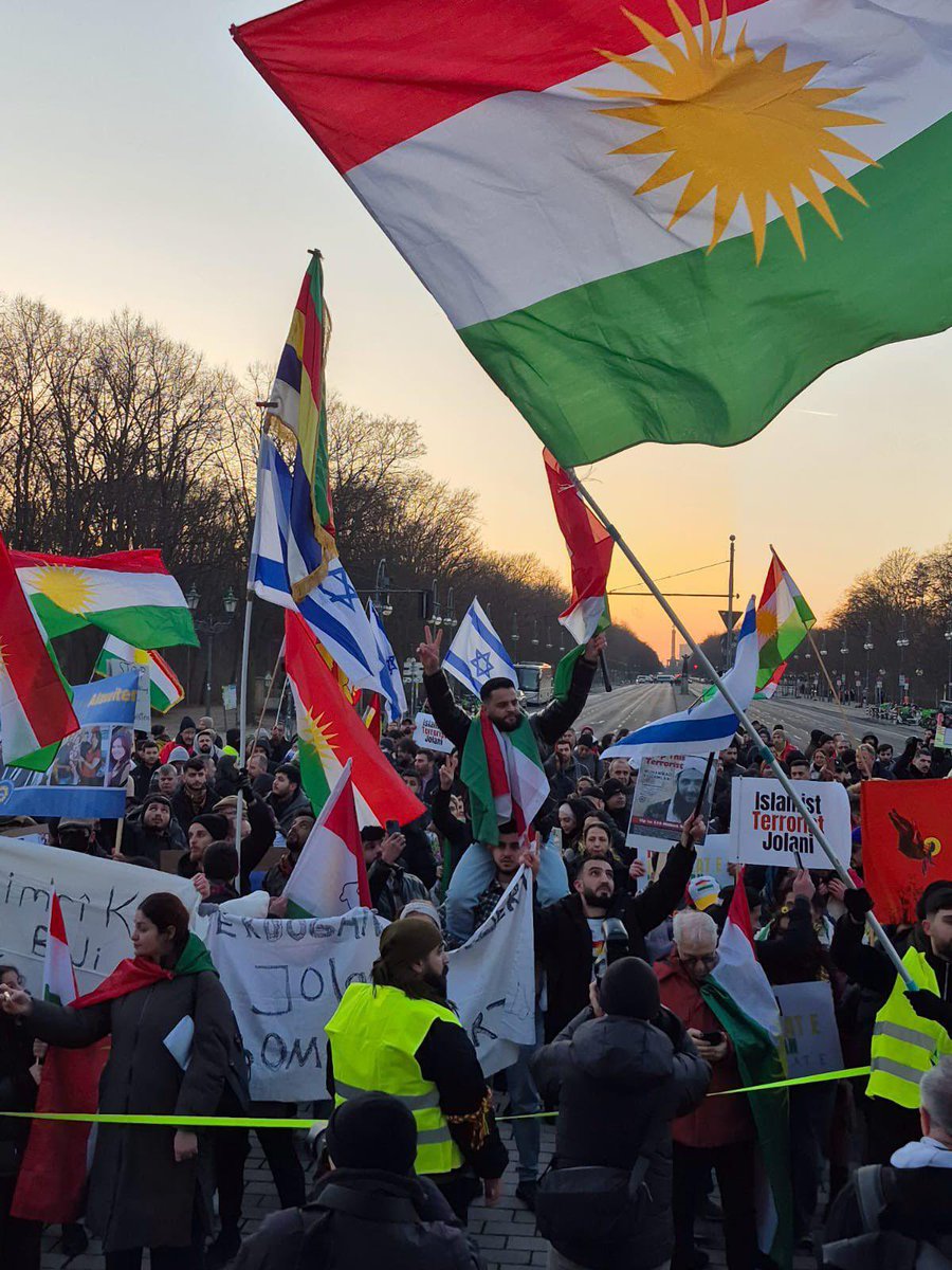 Laura Cellier tweet media