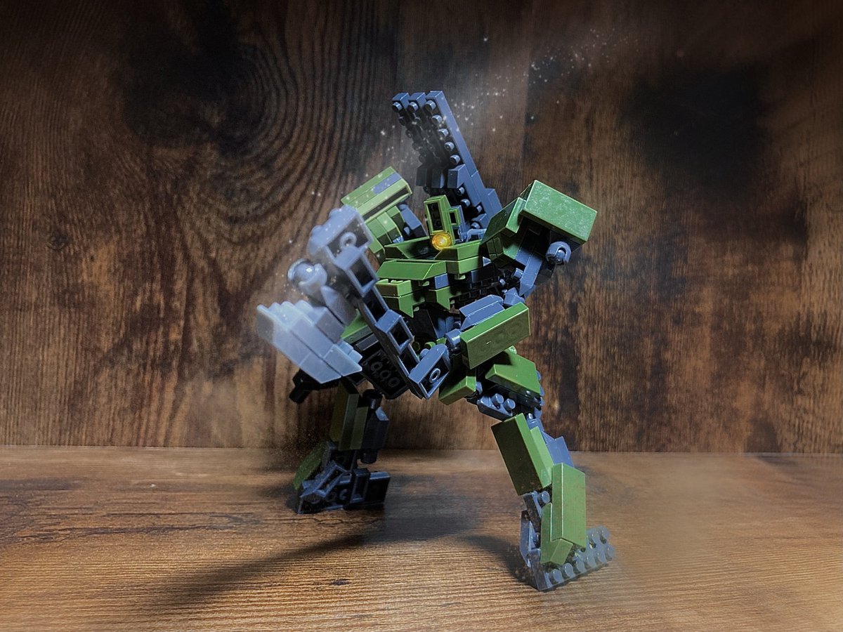 Rom_ROBObuilder's tweet photo. конструкторское бюро имени Толстой
(トルストイ設計局)製の第三世代機。
帝国における次世代機開発は帝国陸軍工廠とトルストイ設計局の競争の末に遂に完了を迎えた。他の列強から約1年の遅れを取ったがそれに見合う性能となったのである。
#プチブロック #mech #RAMTAC https://t.co/EEQRxbEvSk
