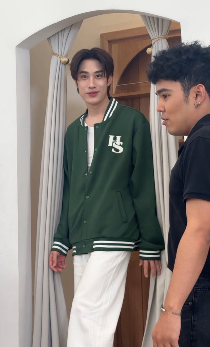 snappbypp's tweet image. หล่อมาเลออออ
#LINEMANถูกสุดทุกวันwithTF