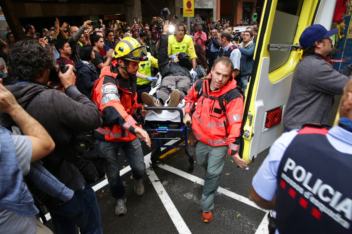 Tuit_And_Shout's tweet image. Què trist arribar a l’oficina i trobar-nos això.  

Bastant fet pols, la veritat.