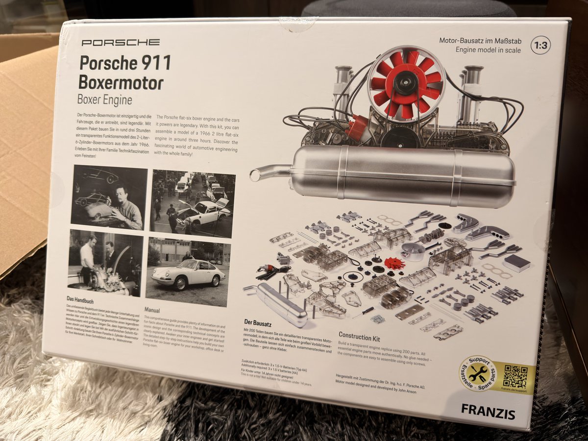 A special gift for myself and my son 🚗 #porsche #toys #boxerengine  #flatsix #911