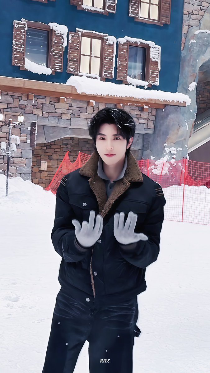 andrieea_'s tweet photo. ❄️

#QiuDingjie #KipukaQiu #邱鼎杰 https://t.co/Ab2Cu3Cy9i