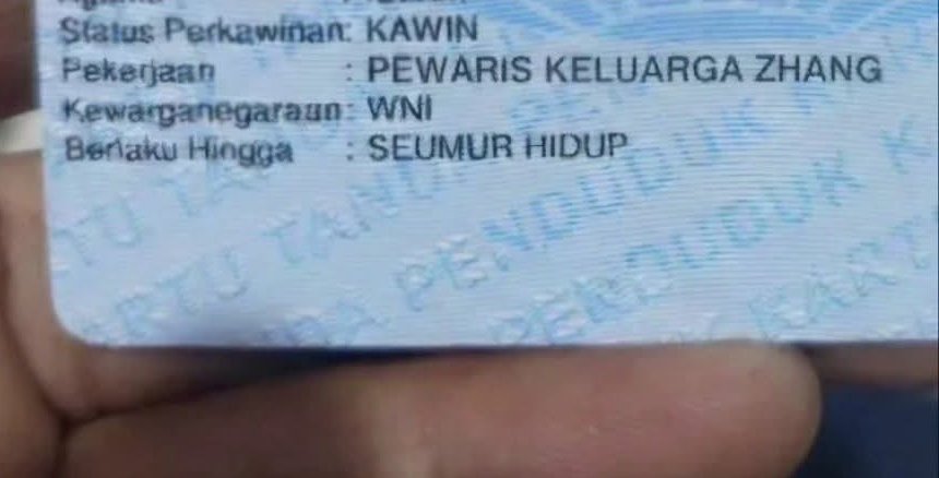 nwvrsme's tweet image. ganti ktp aja der