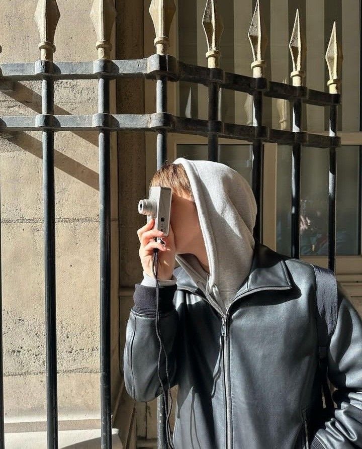 hajehxx131's tweet image. 이참에 모아보는 카메라 든 한빈이