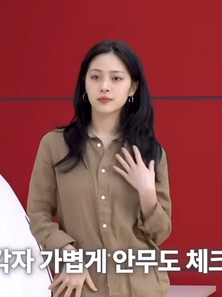 orangeryu417's tweet image. INSANE FACE🫠🫠