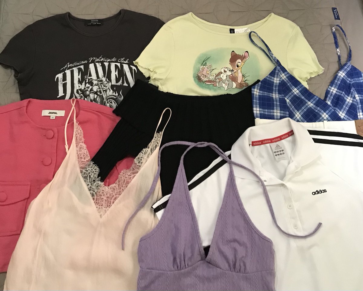 secondu12's tweet image. 🧺⭐️จะมาส่งต่อเสื้อผ้า ไอจี แฟชั่น กระเป๋า รอเท้าหลักสิบ!! มีเยอะกว่าในรูป 

💝{จะปัก รี หรือเฟบ อย่างใดอย่างนึง ลด 5฿} 

🚎🫧ลงคืนนี้ 

#ส่งต่อเสื้อผ้า #ส่งต่อuniqlo #ส่งต่อduex #ส่งต่อกระเป๋า #ส่งต่อกางเกงยีนส์ #เสื้อผ้ามือสอง #เสื้อผ้ามือ2 #โล้ะตู้เสื้อผ้า