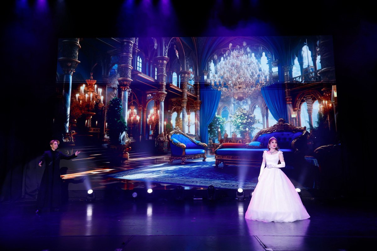 HirokaTsubaki's tweet photo. 👸🪽

『華麗なる Alexandrite Show Time あなたと共に』 https://t.co/iEVD07KyfZ