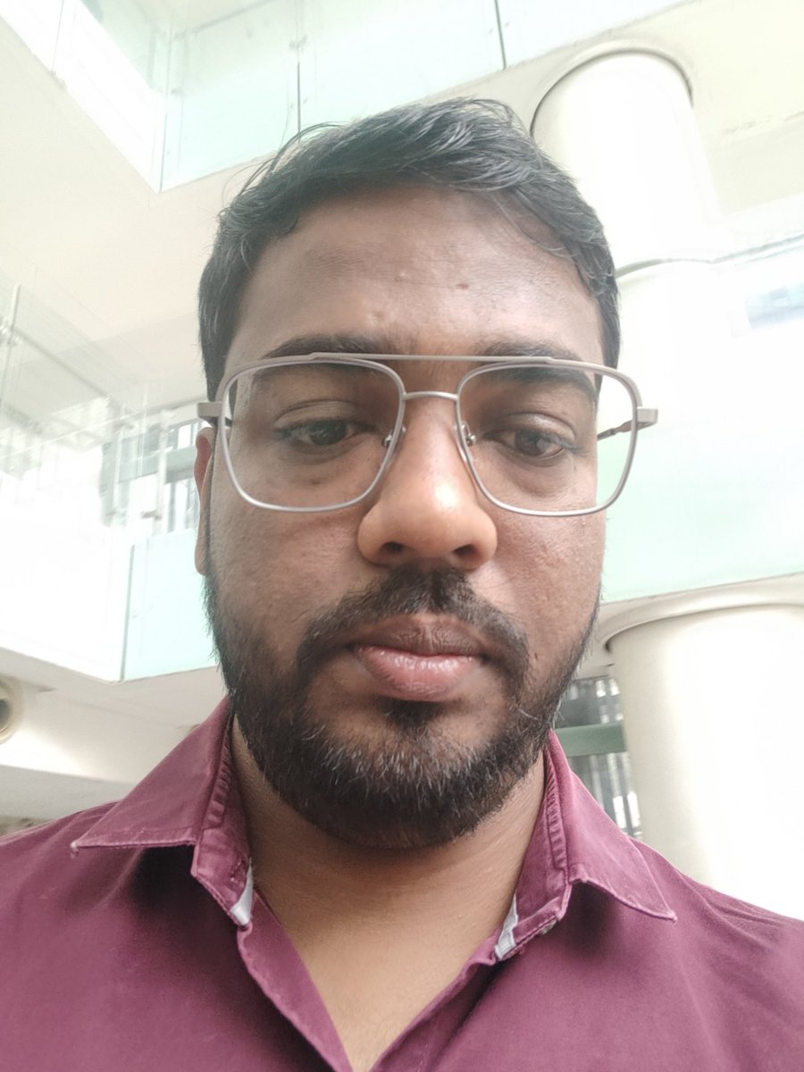 itssatishhere's tweet photo. Look feat new spectacles from #lenskart https://t.co/Tf9pyG5lux