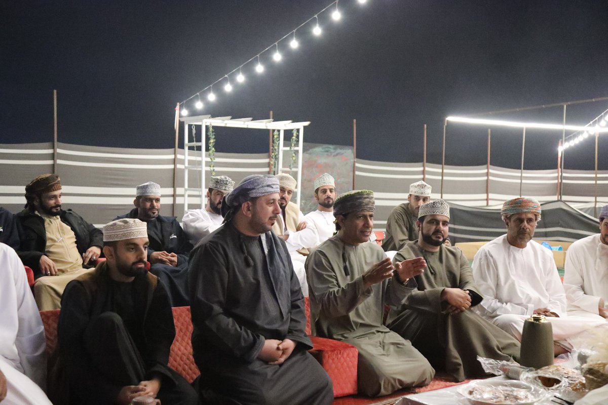 من واقع العمال نتواصل ونلتقي في مساحة حوار مفتوحة في تجمع الجمعية العمومية لنقابة عمال #جندال_صحار_للحديد تعزيز التواصل، إستماع، تفاعل وتنسيق .. عنوان التجمع الذي شاركنا فيه الفاضل نبهان البطاشي رئيس مجلس إدارة #اتحاد_عمال_السلطنة <a href="/gfow_om/">الاتحاد العام للعمال</a> والنقابة العامة لقطاع الصناعة <a href="/ISTUF_O/">النقابة العامة لقطاع الصناعة</a>