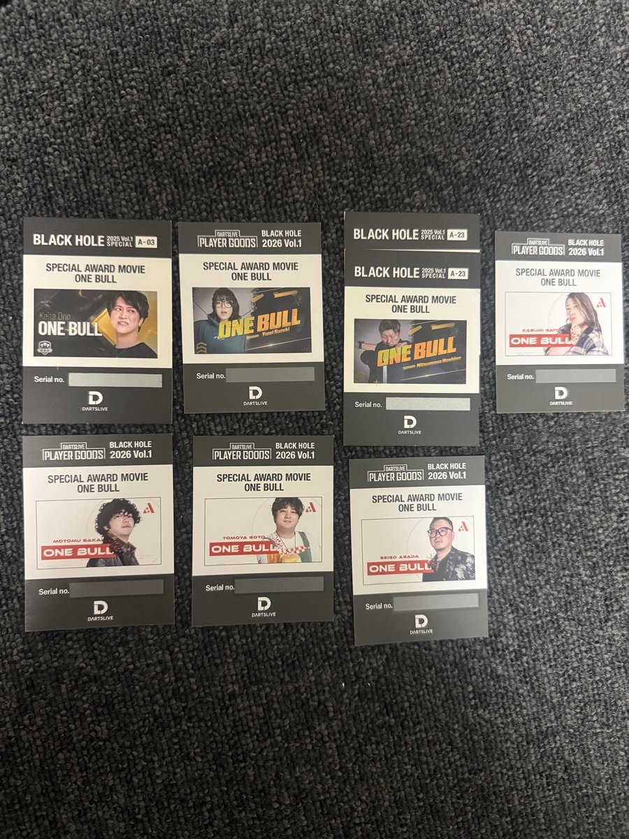 01tachi08's tweet photo. ブラックホールくじ
推しメン出たので定価でお譲りします。
求) 買取paypay(定価)
譲) 画像のもの

#ブラックホールクジ
#ダーツ https://t.co/yhaAHwSBXt
