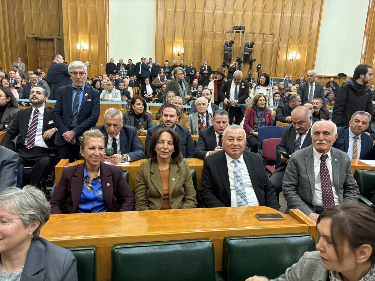 cenginyurt52's tweet image. Genel Başkanımız Sn. @eczozgurozel 'in gündemi değerlendireceği Partimizin haftalık TBMM Grup Toplantısındayız.
@herkesicinCHP @AliyeErsever 
@sureyyaoderici