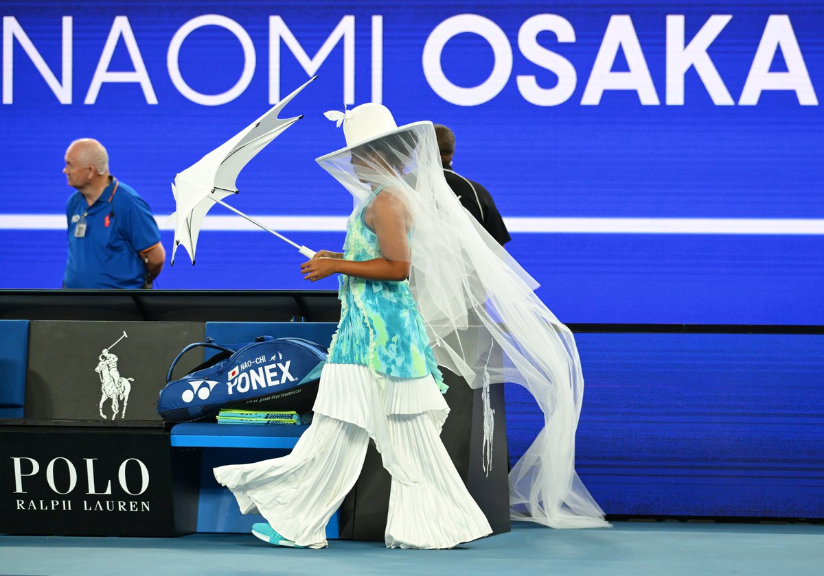 AustralianOpen's tweet photo. Instantly iconic @naomiosaka 🤍✨ https://t.co/WQA7CvVp8v