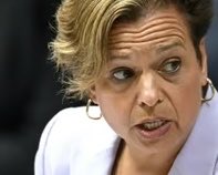 We are fucked. 

Unwilling to respond clearly to a question repeated four times by @ABCnews on whether a group accusing Israel of genøcide could be designated a ‘hate group’, Attorney-General Rowland eventually deferred to relying on advice from ASIO &amp; police in such a case.