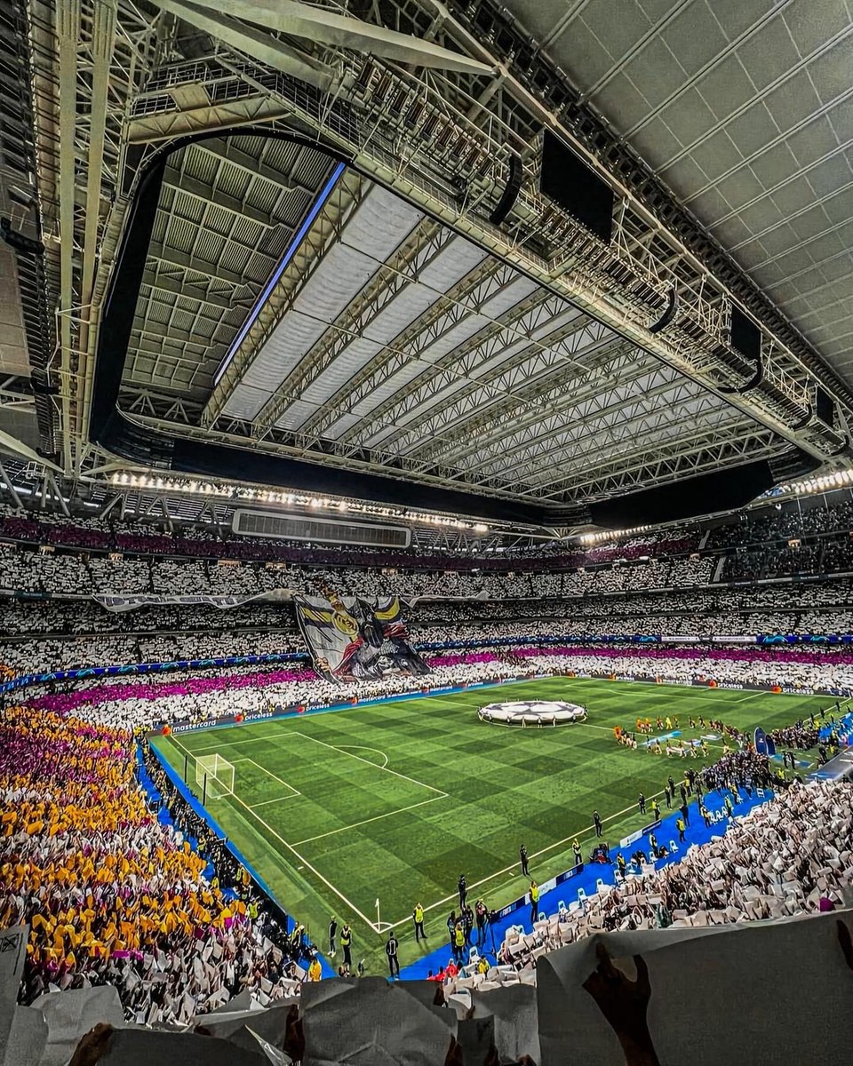 Champions League nights at the Bernabéu. 🤍