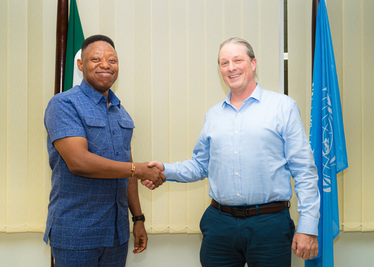 UNDPSierraLeone's tweet image. Complex climate challenges. Shared solutions. 🌍

EPA-SL @ProtectionLeone Executive Chairman Dr. Abu-Bakar Massaquoi met with @UNDPSierraLeone #DRR Kevin Petrini to explore partnerships on climate resilience across biodiversity, coastal adaptation, and sustainable mobility.
