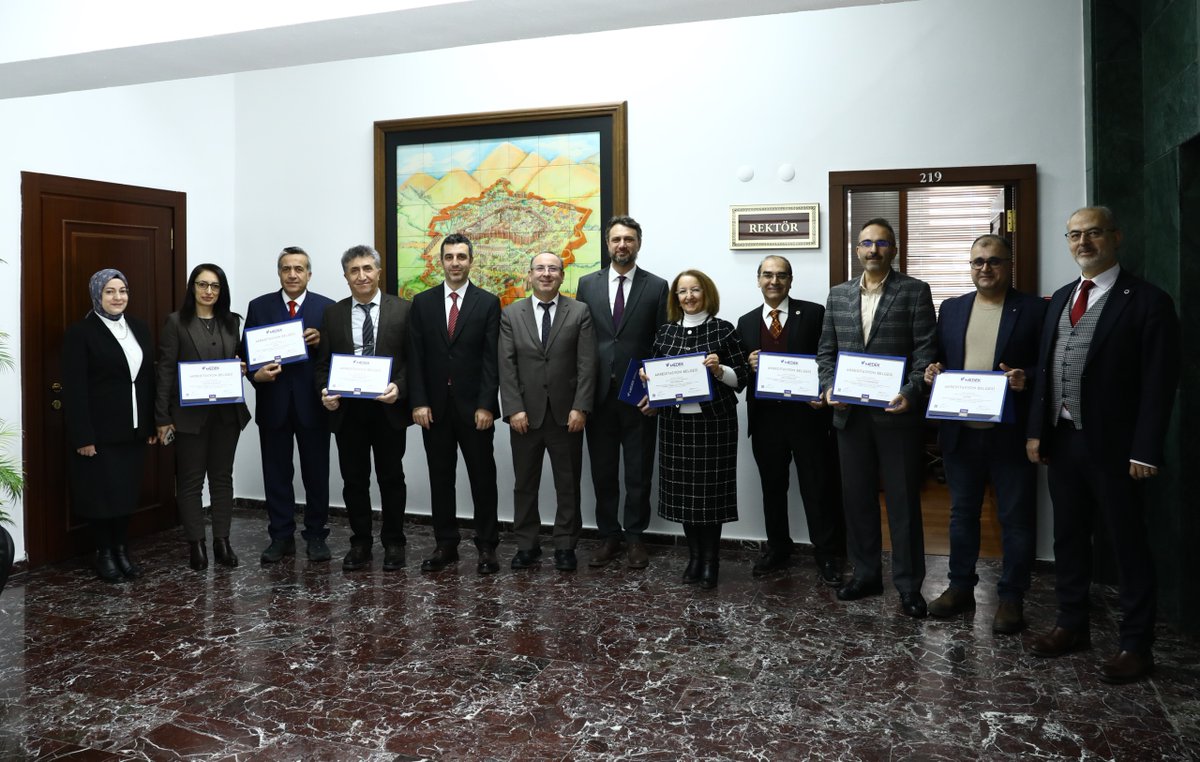 MEDEKMEK's tweet photo. 👏🏻2025 yılı akreditasyon kararları kapsamında, Atatürk Üniversitesi’nin MEDEK tarafından akredite edilen 8 programına ait akreditasyon belgeleri takdim edilmiştir.           

Sürece katkı sunan tüm paydaşlara ve kurum temsilcilerine teşekkür ederiz. https://t.co/OnlCFlccJs