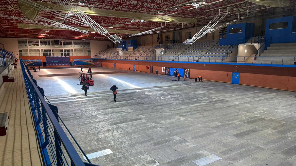 BenidormAyto's tweet image. Benidorm inicia el acondicionamiento del Palau para preparar el montaje del recinto del Benidorm Fest.

Las pistas del pabellón se protegerán con suelos técnicos de última tecnología y ya se ha procedido al desmontaje de las gradas.

benidorm.org/es/noticias/be…