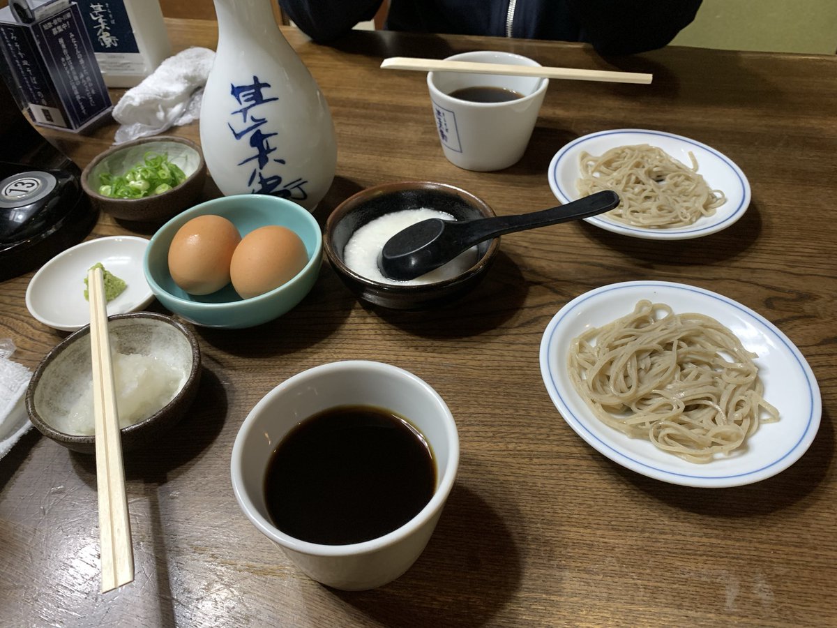 Kan_Neko7's tweet image. 温泉旅行の帰りの皿そば！