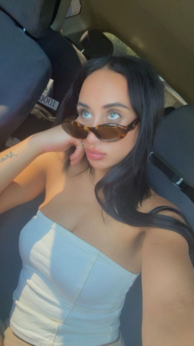 bellababymiaa's tweet photo. Don't missssss you anymore.. see why 😎🥵😈
https://t.co/NwSFnrOv8k https://t.co/MEynXtgiCz