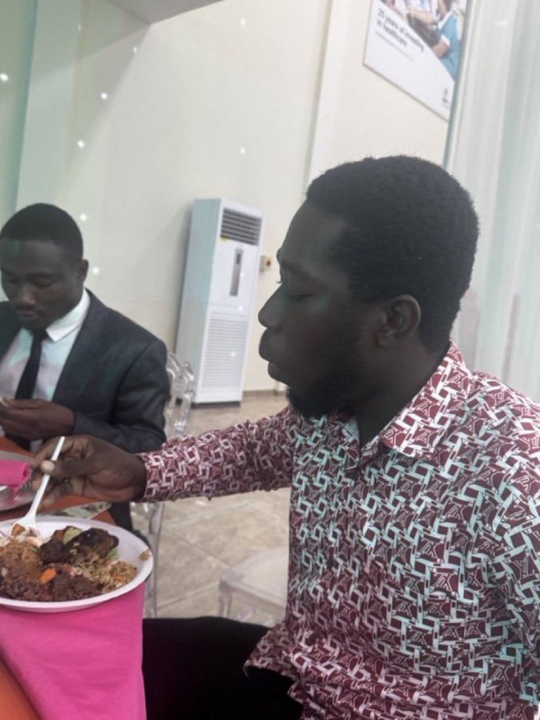 One flat fee. Unlimited trips.
Drivers are finally breathing again 🛞🔥
Earn more. Drive free.
#VaMijo