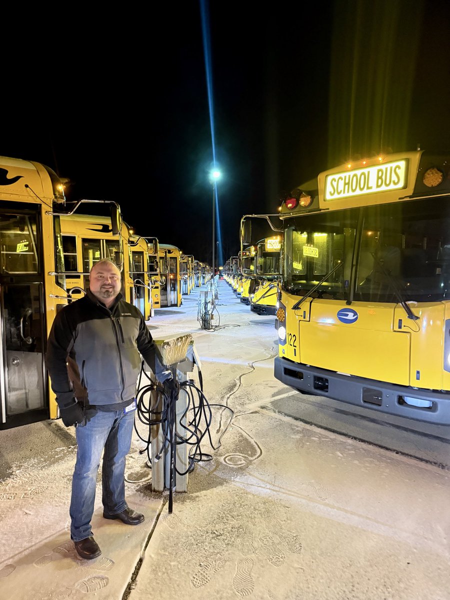 Dr. Tom Oestreich tweet media