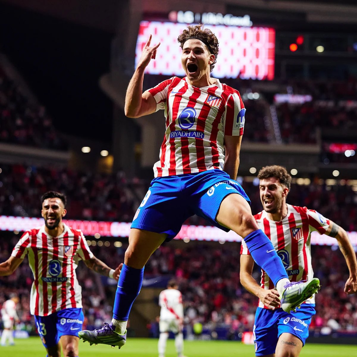 Julian Alvarez is a nice player. Excellent, even.

But he's not the striker to take Barcelona where they need to go.

As soon as we get any semblance of money, we just love to spend it on shiny toys we don't need.

Think, Laporta, think.