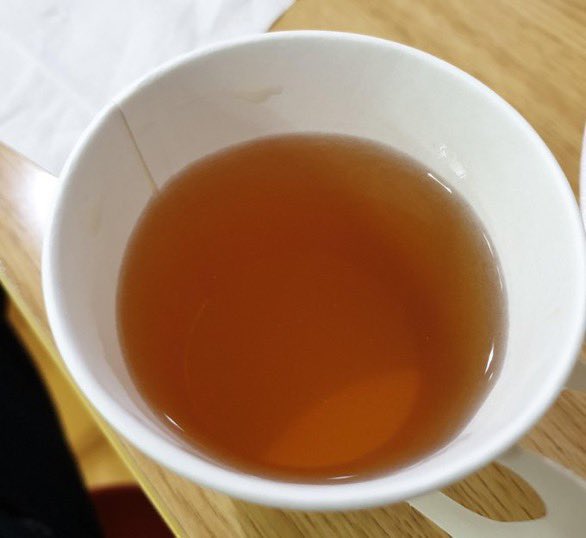 Don't throw coconut peels (husk) away; it treats;

🌿kidney stones 
🌿candidiasis
🌿gonorrhoea 
🌿hypertension 
🌿diabetes 
🌿stomach ulcer 
🌿diarrhoea
🌿Urinary Tract Infection (UTI)

Boil the dried peels for 15 mins and drink it as tea twice daily. Nature heals.