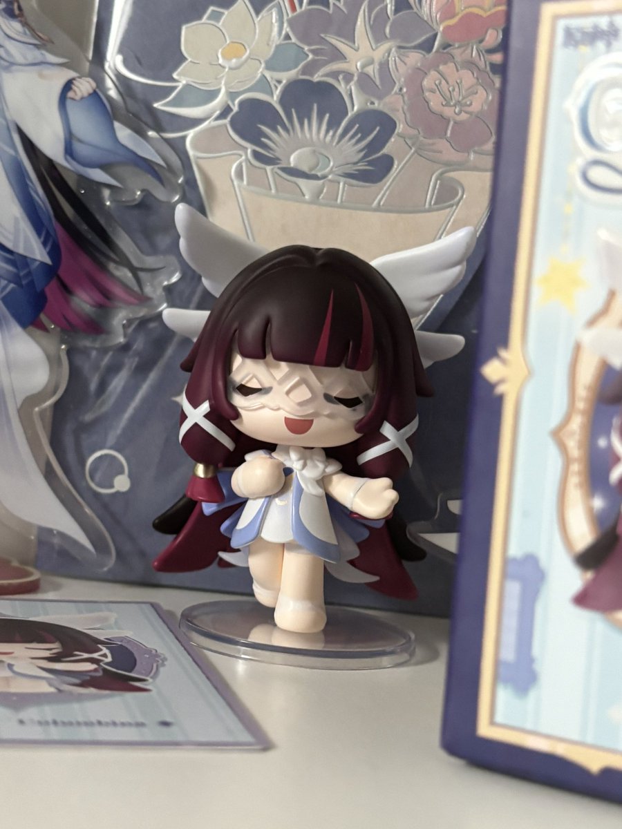 columbinael's tweet image. she's hereee 🤍🤍🤍