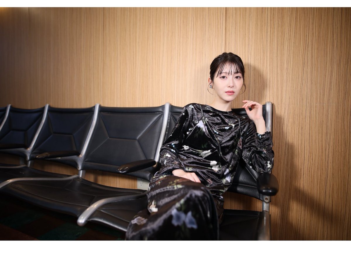 そして『北國アクタス』本日発売です🐧 アザーショットいただいちゃい