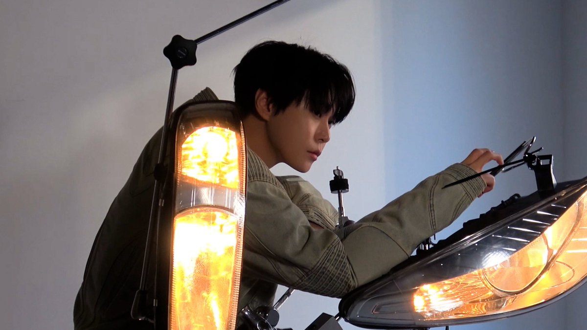 춥지만🥶 화끈하게 찍고 갑니다ᓀ‸ᓂ🔥 | DOYOUNG ELLEMEN Photoshoot Behind

youtu.be/9QnAlosYYsI

#DOYOUNG #도영
#NCT #NCT127 
#ELLEMEN #Behind