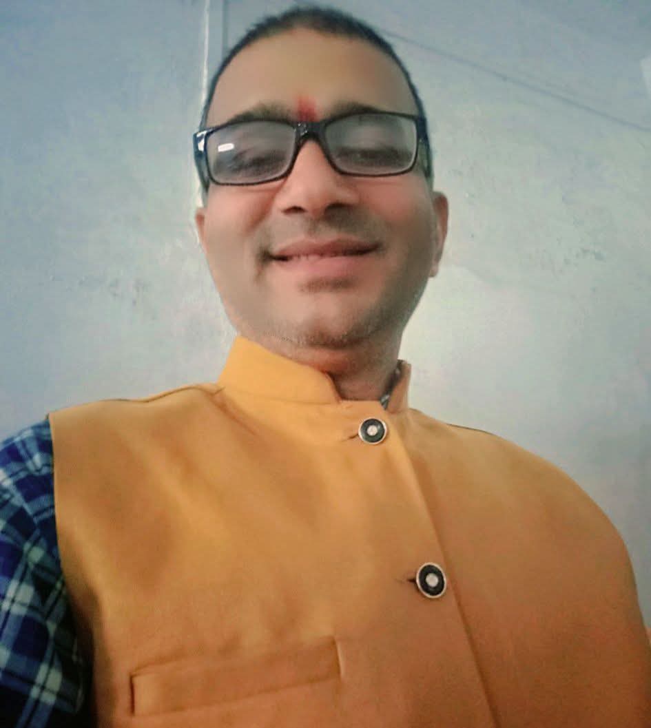 10 बुरी आदतें जिन्हें तुरंत बंद कर देना चाहिए:

1 . सभी को खुश करना बंद करो। अपने स्वयं के विश्वासों का पालन करें, न कि दूसरे आपसे क्या उम्मीद करते हैं।

2. अपने आप को लाड़ करना बंद करो। विकास आपके आराम क्षेत्र (Comfort Zone) के बाहर पाया जाता है।