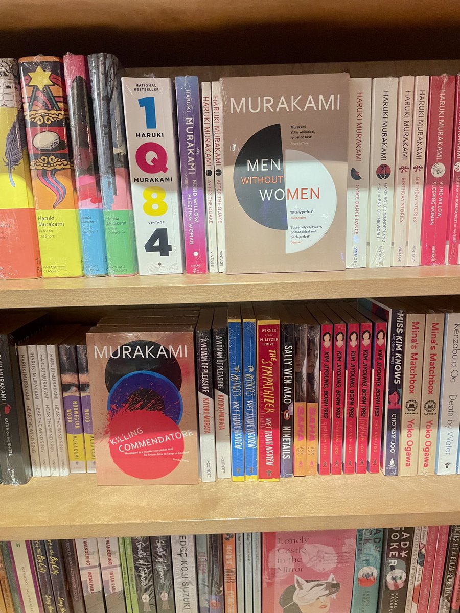 bielbiey's tweet image. In Indonesia, those all of the books is equivalent to buying food for two weeks. So proud of our governments 👏🥳