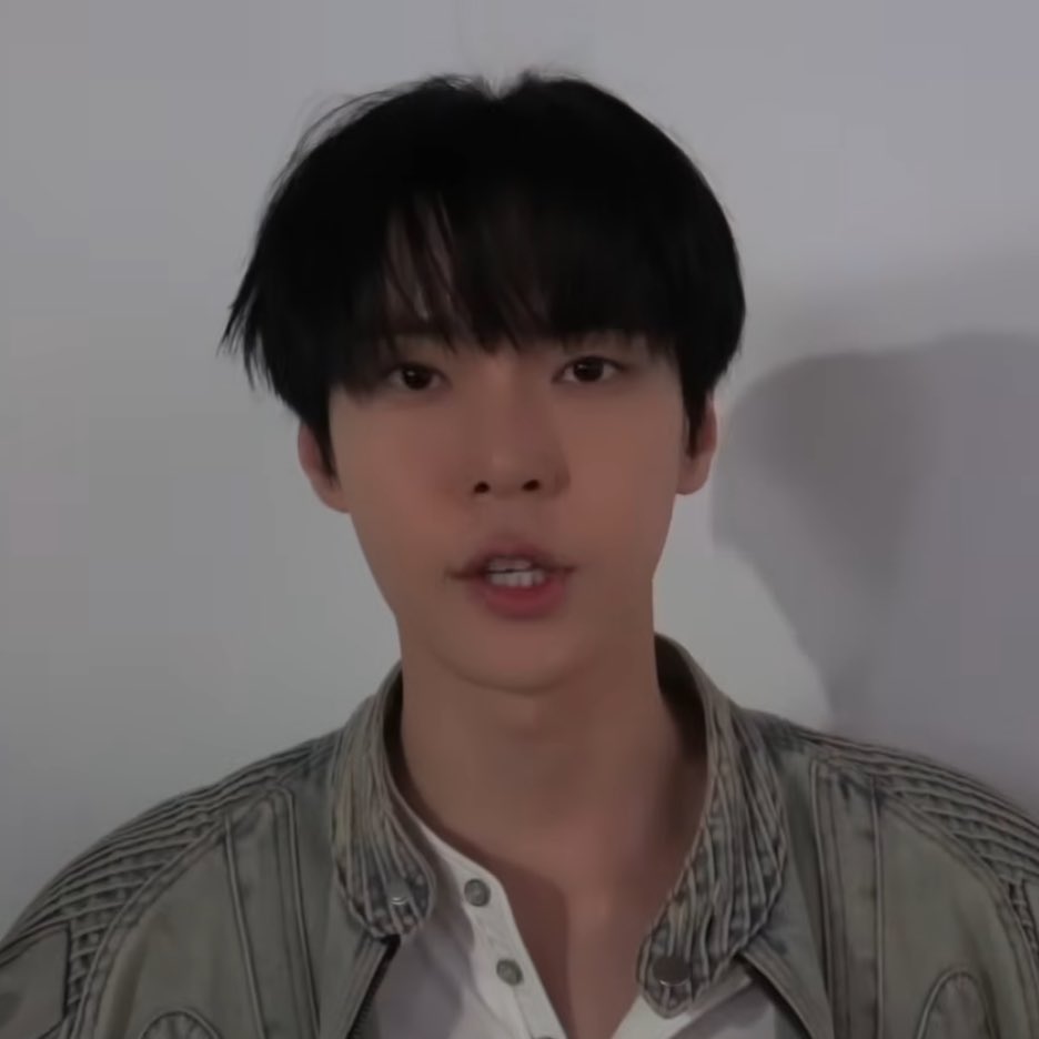 영상 1초 전후 차이가 너무 폭력적이다

어른남자.                   두쫀쿠 훔쳐먹다 걸린 아이