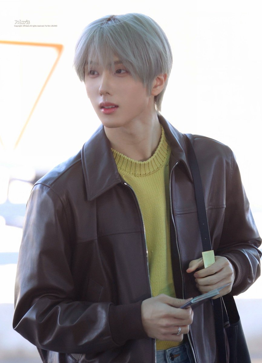 jisunqpawrk's tweet photo. i see no difference..... 

ㅤㅤ     ㅤ두쫀쿠                                    쮜쫀쿠 https://t.co/Aj00XiVtlL