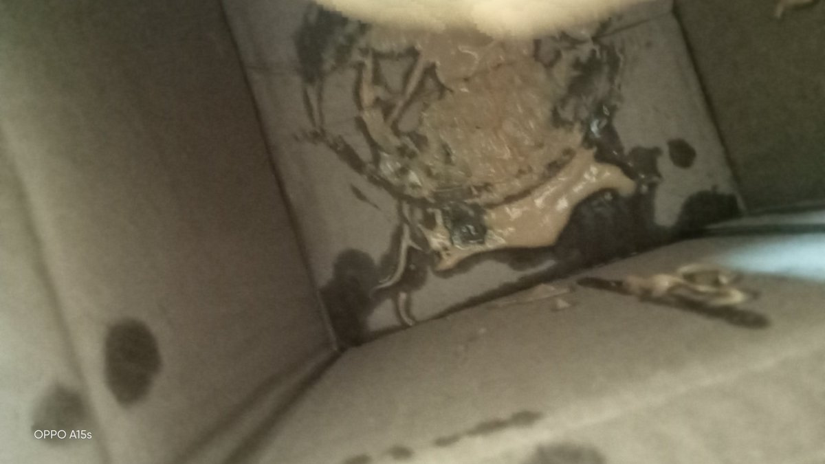 ReelToReals's tweet photo. @flipkartsupport 
Received a damaged &amp; leaking food product, unsafe to use.
Refund is being delayed by forcing pickup.

I am not requesting return or pickup.
Requesting ONLY a refund. Please resolve this at the earliest.
Flipkart bad service not use other time https://t.co/MM6RqDNwAk